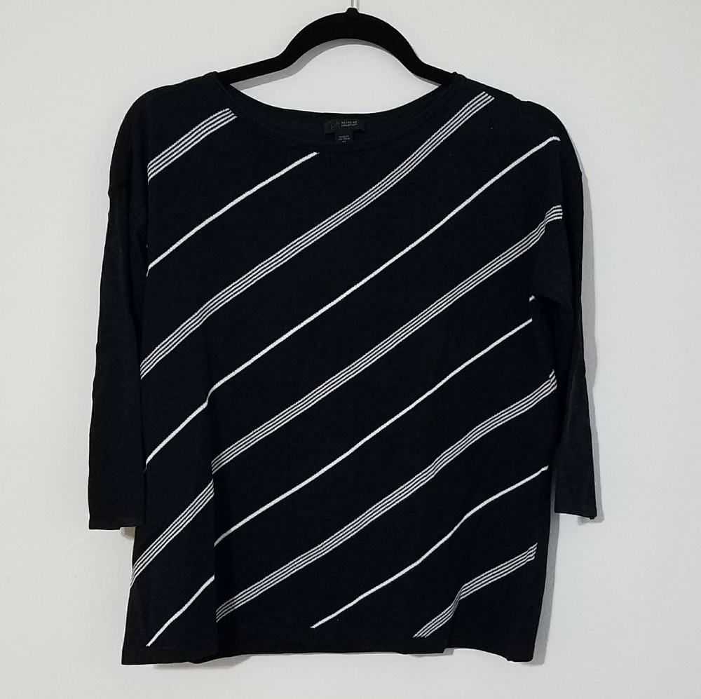 J. Jill Top